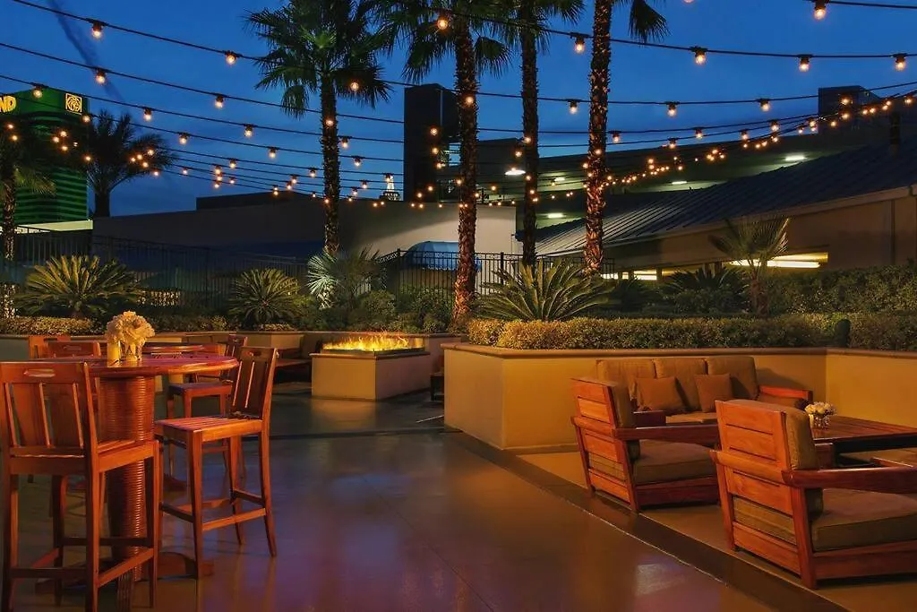 Experience Unparalleled Luxury At The Sinatra Las Vegas Apartahotel